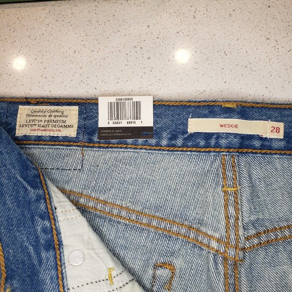 NEW WITH TAG - LEVI'S Premium Wedgie T28 - Picture 10 of 12